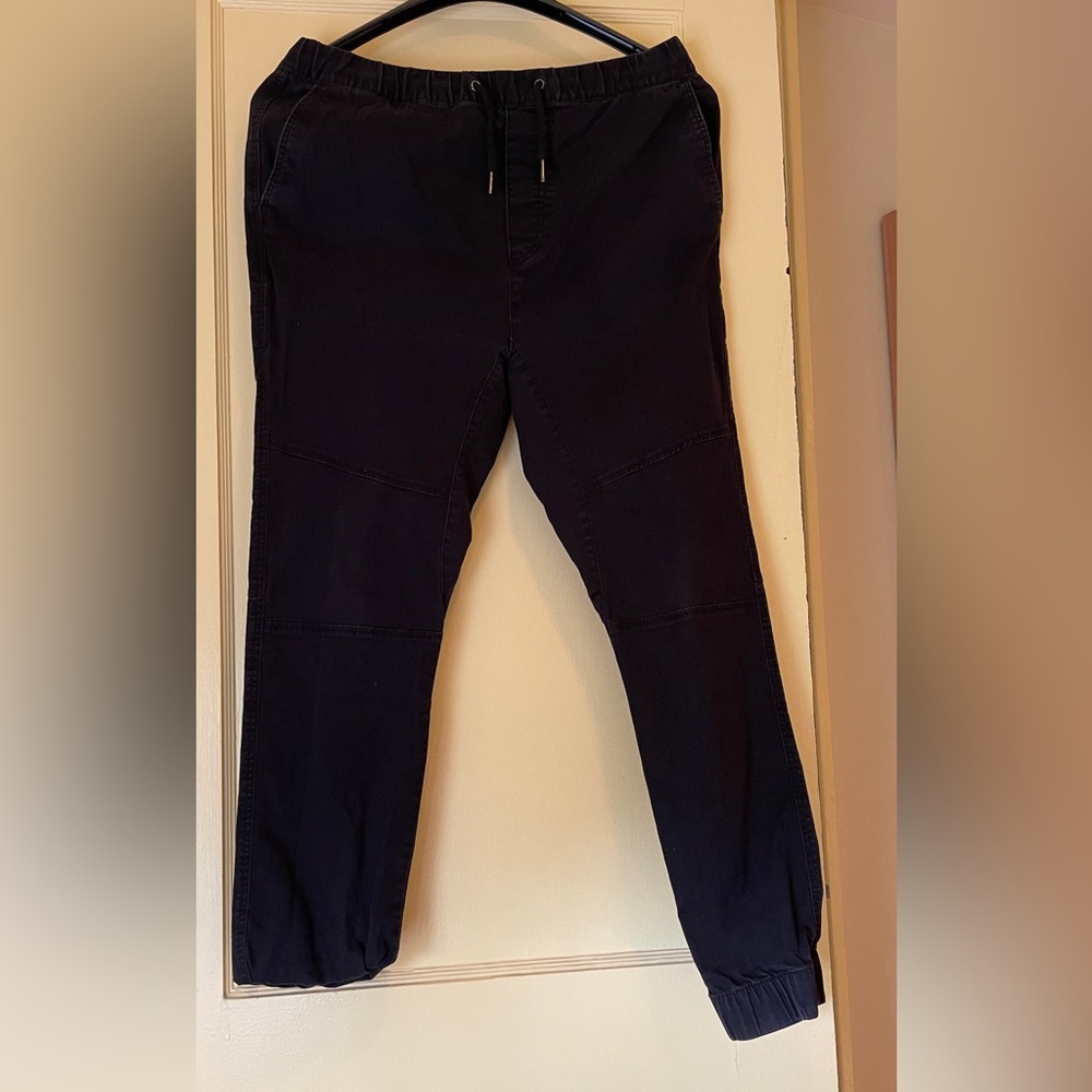 H&M Black Straight Jeans Classic Fit